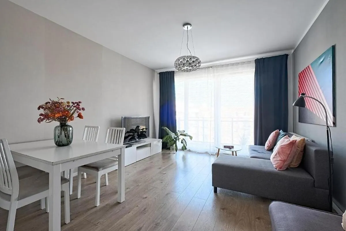 Urban Nest & Dluga Grobla Apartment Gdansk Poland